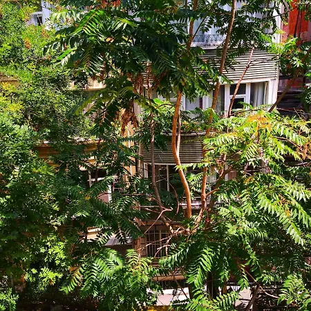 Gafa Garden & - Great Location