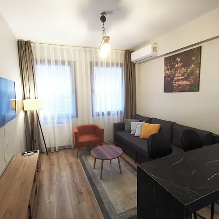 Gafa Garden & - Great Location