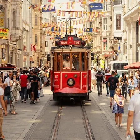 Gafa Garden & - Great Location Hostel Istanbul